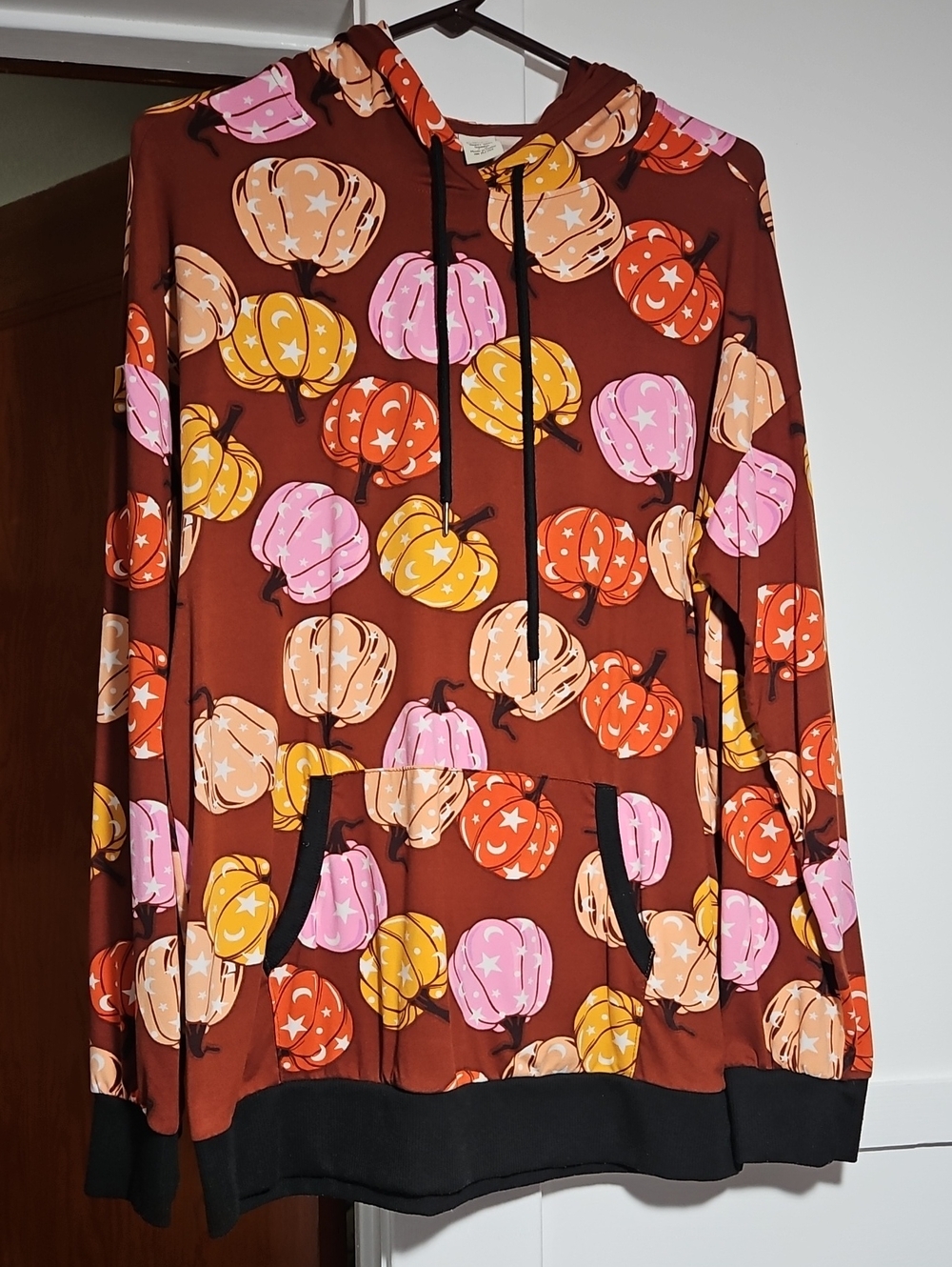 Lildy Super Soft Stretchy Brown Hoodie with Pumpkins Size S-M Fall Autumn EUC